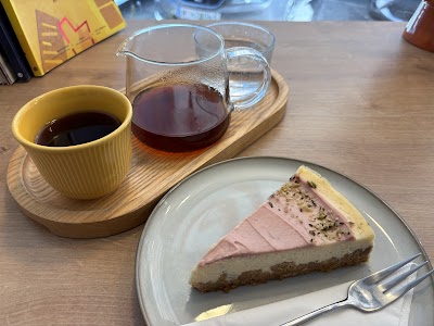 Café LIEBEN WIR Coffee Concept Store atmosphere