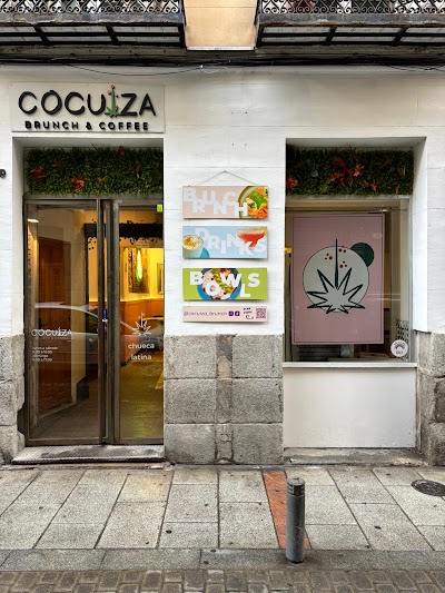 Interior of Cocuiza Brunch and Coffee Chueca in Madrid