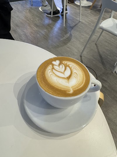 Upshot Specialty Coffee atmosphere