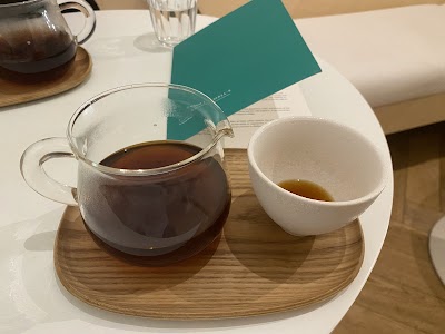 Colonna & Small's atmosphere