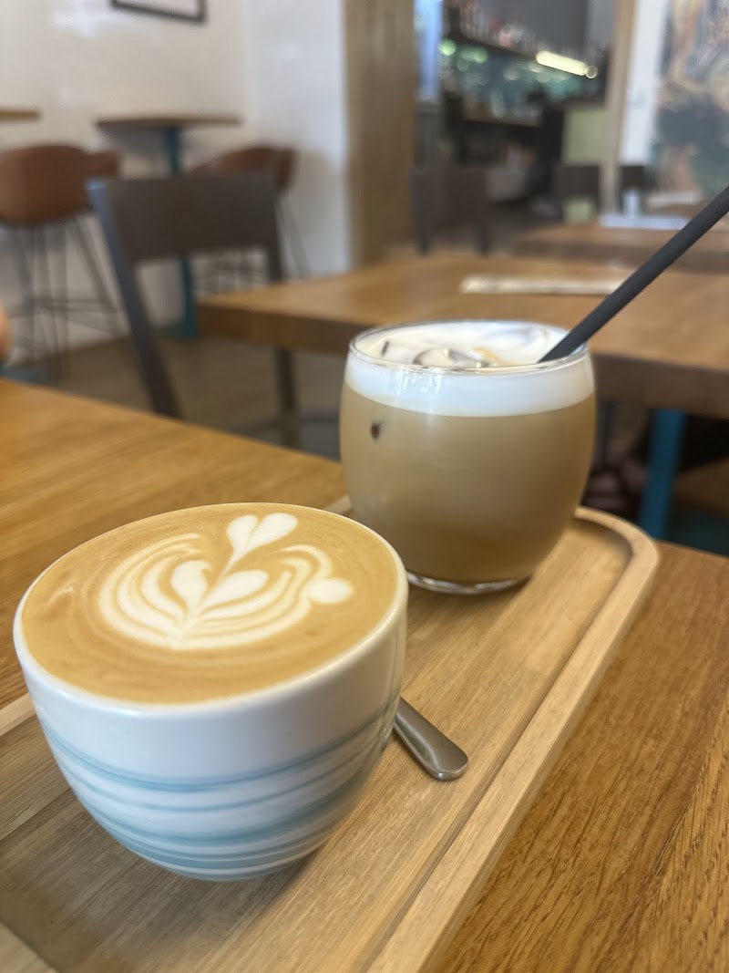 RONIN Coffee Spot atmosphere