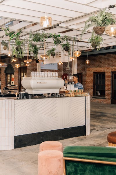 Legado Coffee - The Woodmill Roastery atmosphere