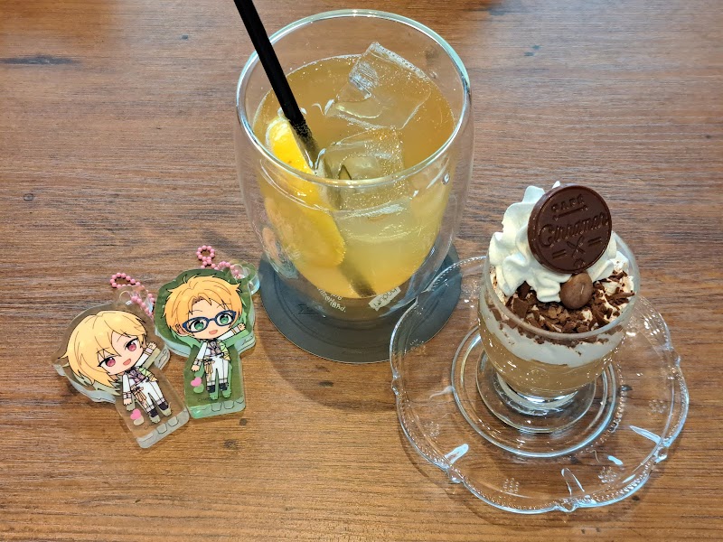 CAFÉ CINNAMON coffee