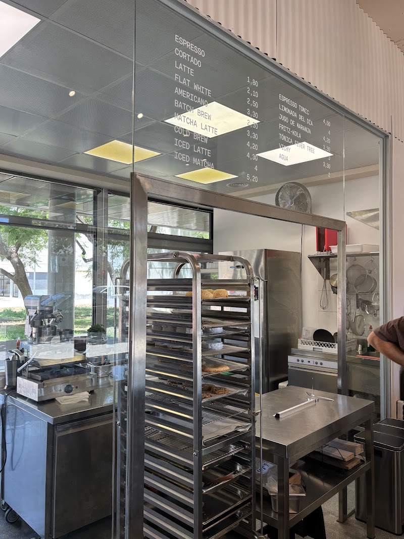 Interior of Julia - Bakery Artesanal & Café de especialidad in Barcelona