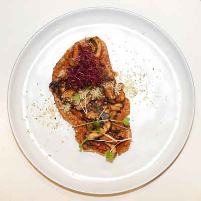 LET IT BLOOM - Specialty Coffee n' Brunch atmosphere