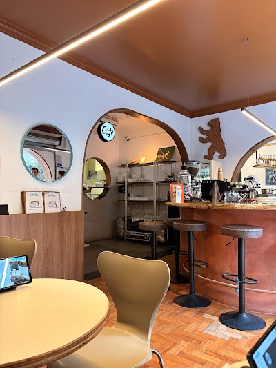 Chora Café in -090