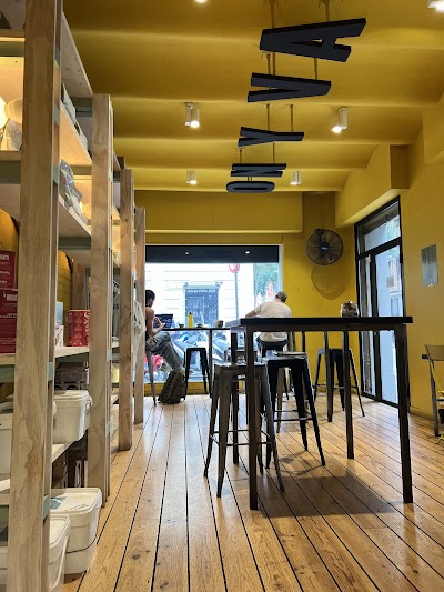 ONYVA COFFEE SANT GERVASI | Cafe de Especialidad | Coffee Roaster propio atmosphere