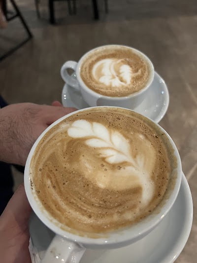 Twenty Second Coffee Royal Wharf atmosphere