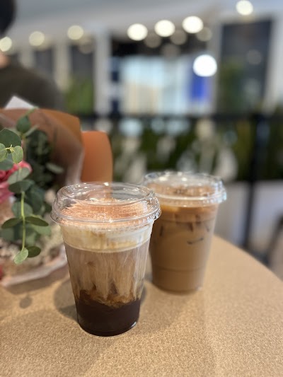 ONETHING COFFEE atmosphere
