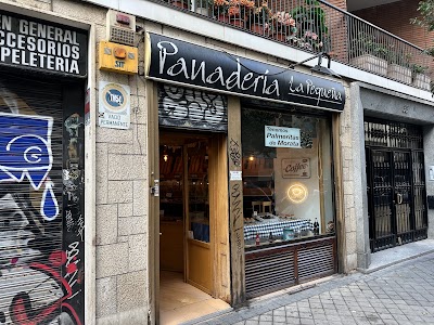 Interior of Panaderia La Pequeña in Madrid