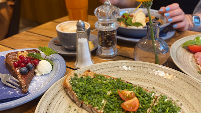 Melangerie - Caffeterie & Bistro coffee