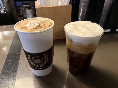 Ground Up Coffee & Bites atmosphere