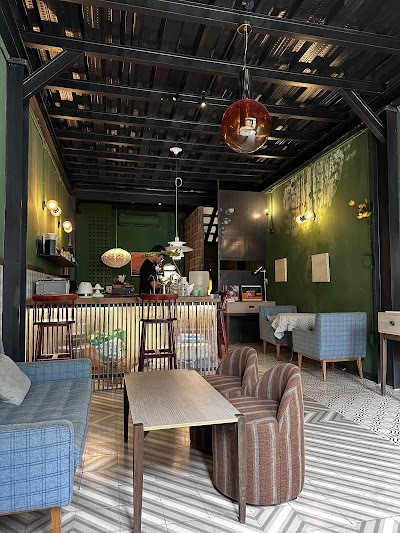 Y Coffee Roastery atmosphere