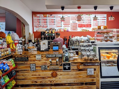 L's Caffe atmosphere