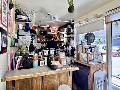 Pauhana Coffee atmosphere