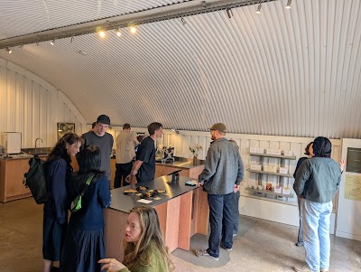 Obadiah Coffee Roasters atmosphere