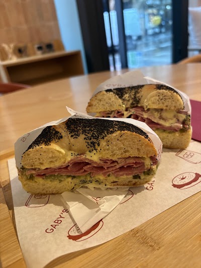 Gaby's Bagels atmosphere