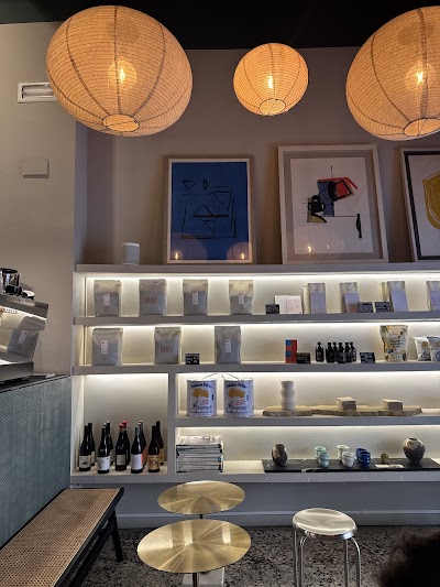 CHROMATIC Café atmosphere