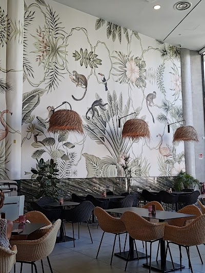 Bean Bar 360 atmosphere