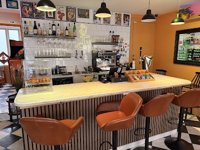 Switch Coffee atmosphere