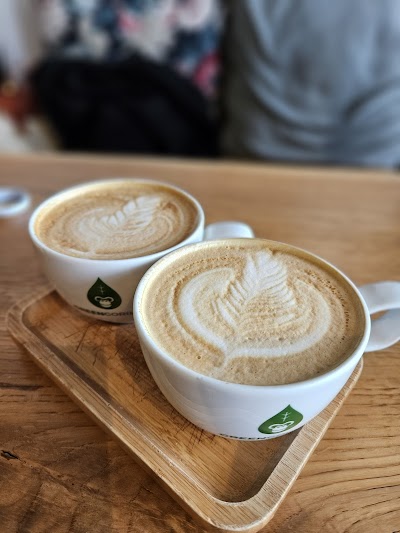 Green Gorilla Café atmosphere