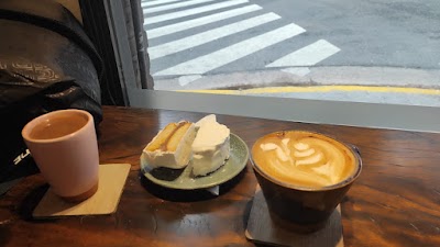 Cobin Specialty Coffee atmosphere