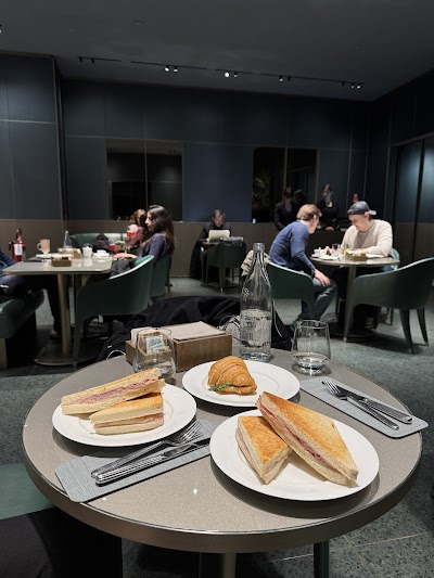 EMPORIO ARMANI RISTORANTE & CAFFÈ MILAN coffee