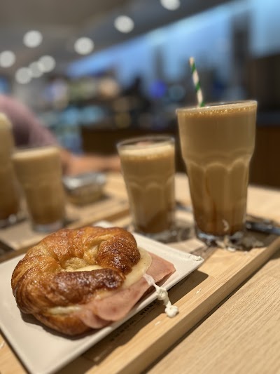 Interior of Havanna Café in Madrid