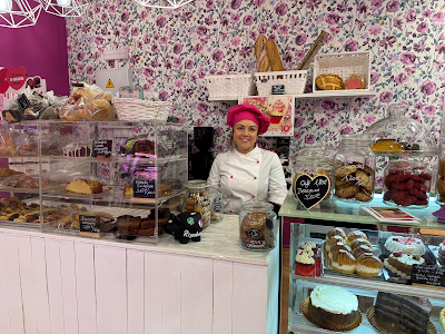 Interior of Cafeteria Criss and Cakes in Madrid