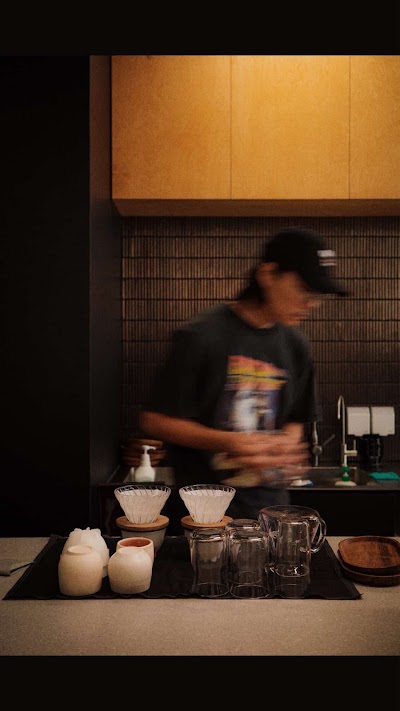 OneThird Coffee Roasters atmosphere