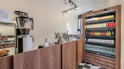 Cantamañanas – Café de Especialidad & Matcha Bar coffee