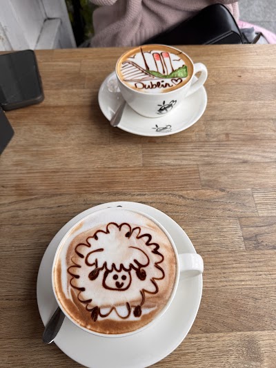 Beanhive Coffee Dawson Street atmosphere