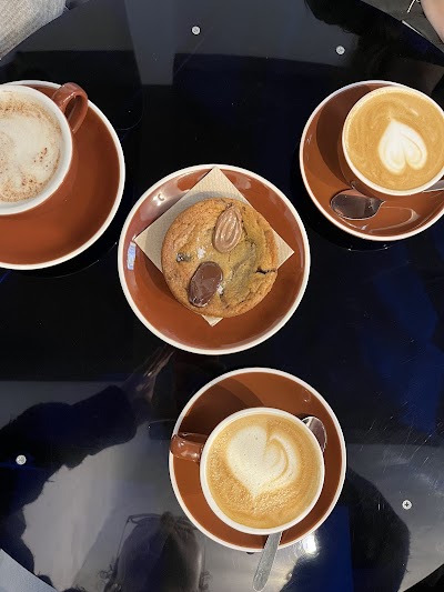 Ocho cero Café lo-fi coffee