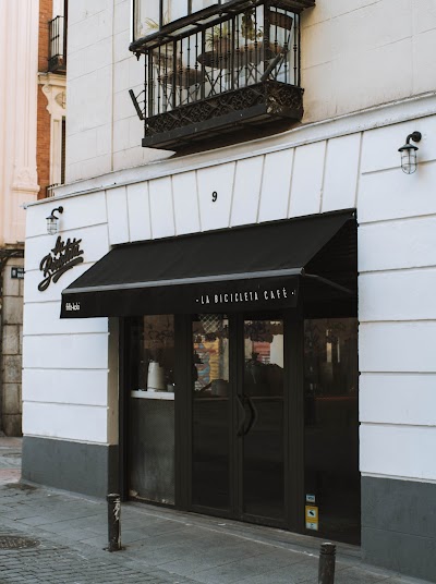 Interior of La Bicicleta in Madrid