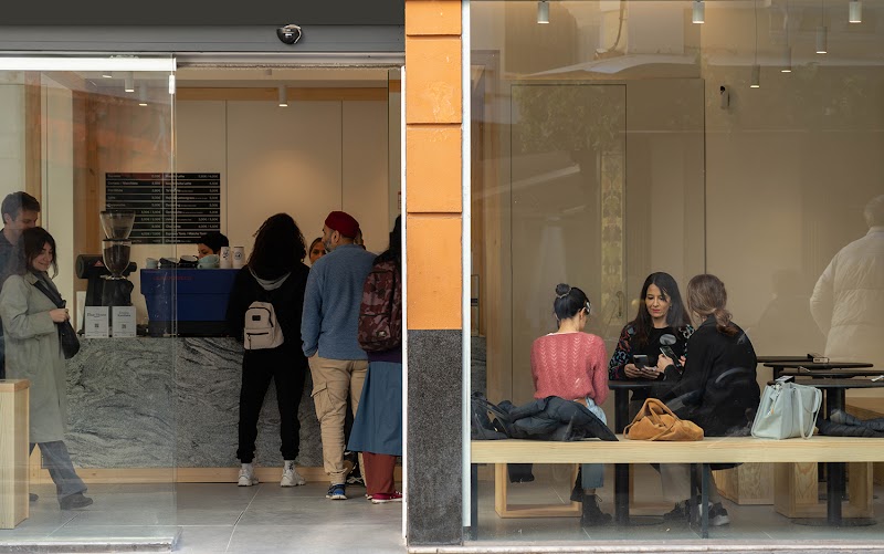 East Crema Coffee Santa María (Specialty Coffee Sevilla) atmosphere