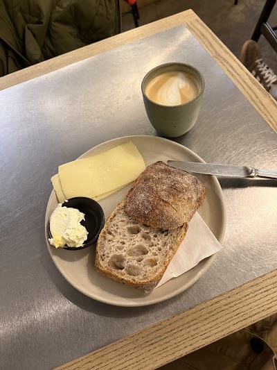 H A N S Coffee atmosphere