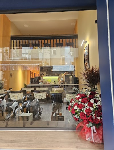 Interior of HEBECA ROASTERY in Hà Nội 10000