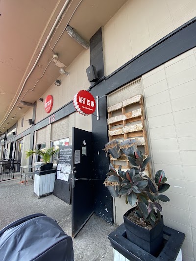 Art-Is-In Bakery in ottawa