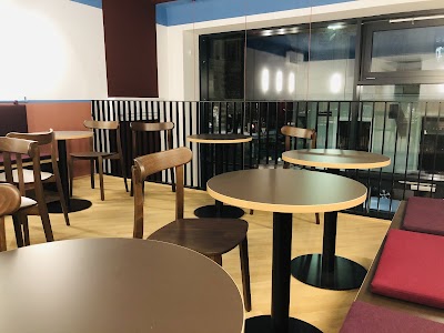 Coffee Junkie Kirchengasse in Vienna