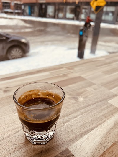 Pikolo Espresso Bar coffee