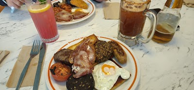 The Koffee Pot atmosphere