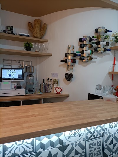 Cafetería La Oficina atmosphere
