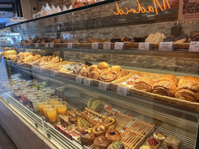 Maison Kayser Quevedo atmosphere