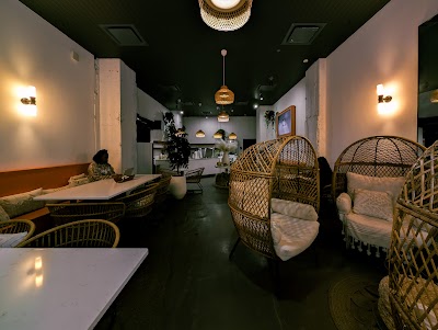 Interior of Happy Monday Coffee - Loop in IL 60603