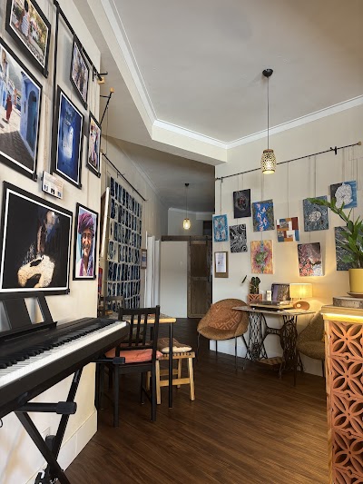GRITO Coffee & Gallery in Lisbon
