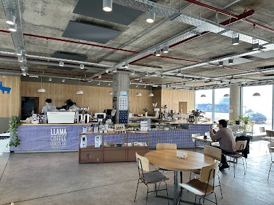 LLAMA COFFEE ROASTERS coffee