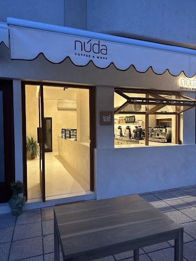 Nuda Coffee & More atmosphere