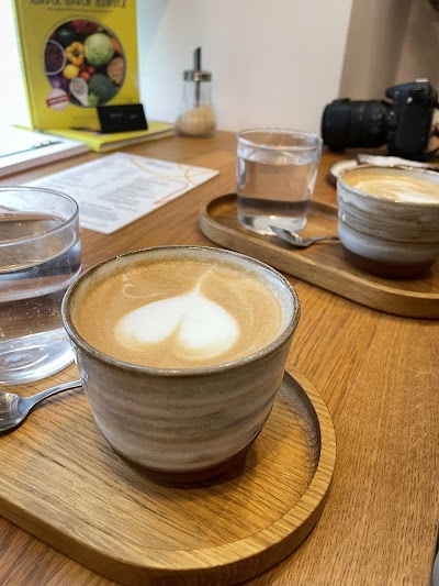 L'Attimo coffee atmosphere