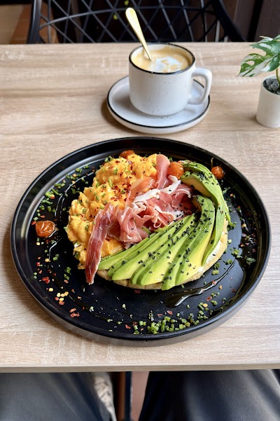Gracia - Coffee & Brunch atmosphere