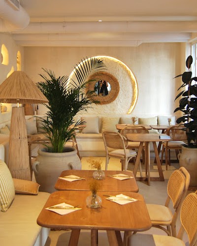 Brunch & Cake in Madrid